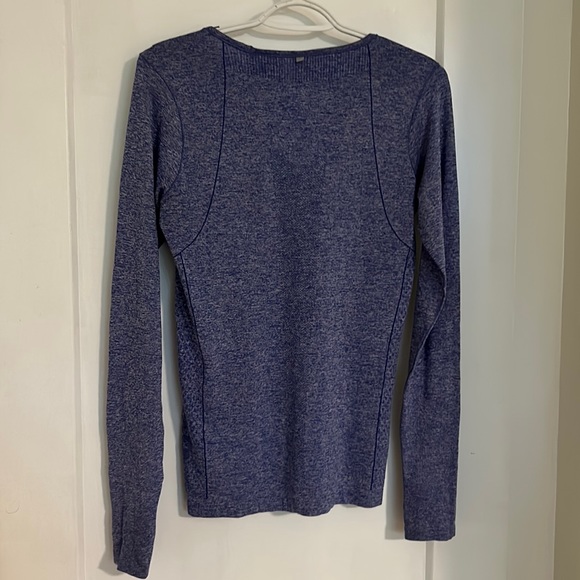 Nike Dri-Fit - Picture 3 of 4